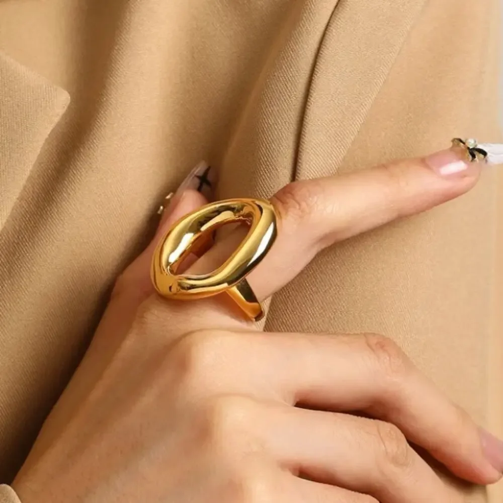 Stainless Steel Hollow Out Gold Ring